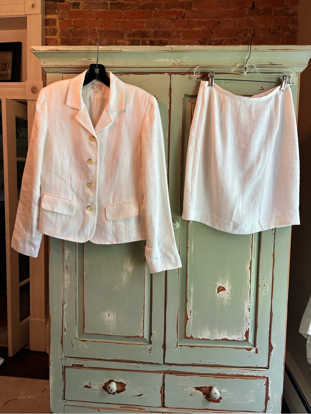 Vintage Ann Taylor LOFT White Linen Blazer and Skirt Set Size 2/4